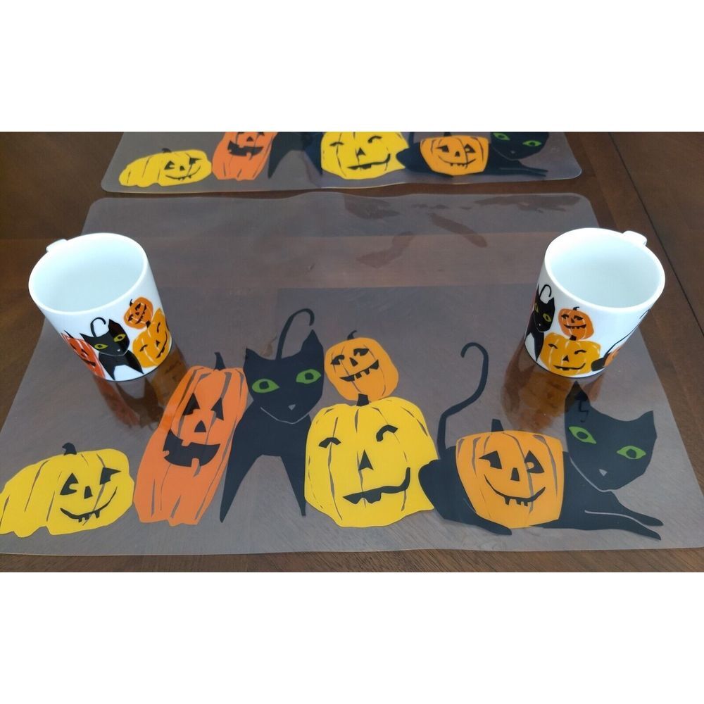 HALLOWEEN Crate & Barrel Black Cat Jack-O-Lantern Coffee Mugs‎ Matching Mats 4Pc